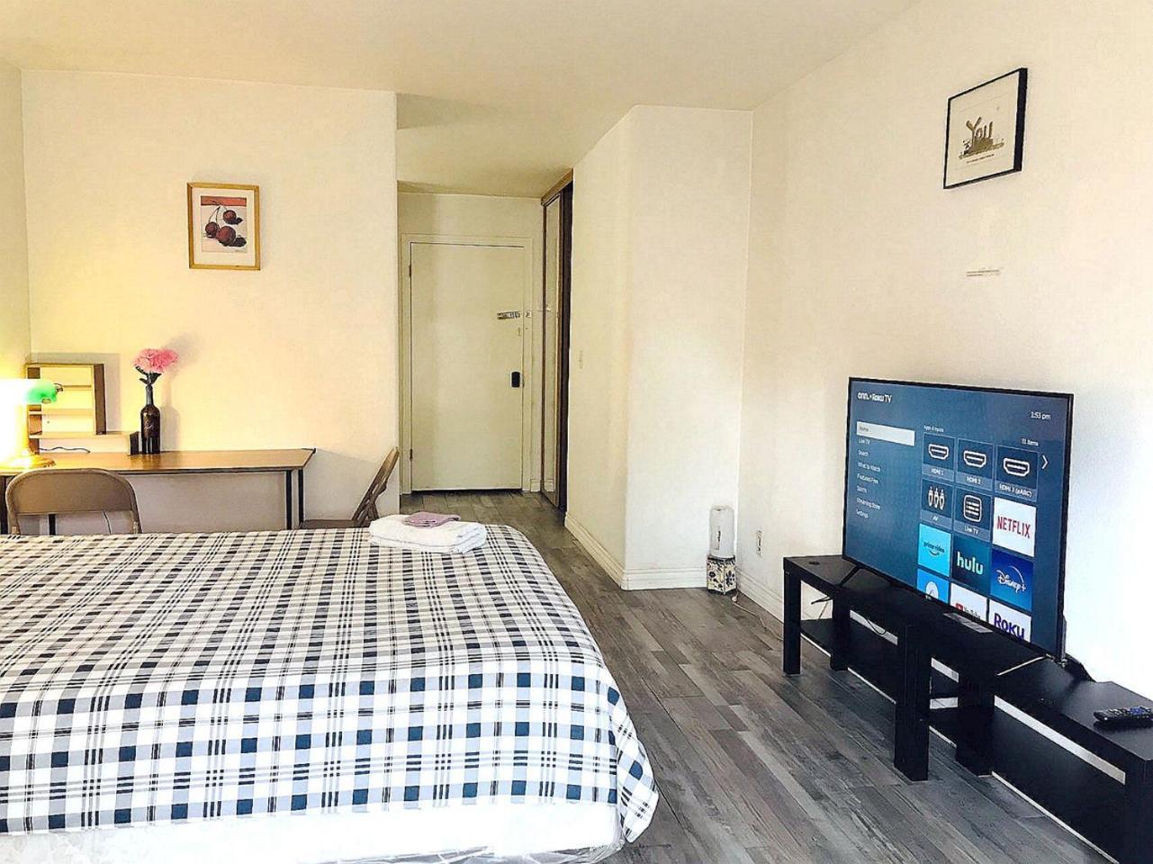 Privatunterkunft Super Bedroom With Private Bathroom 5 *