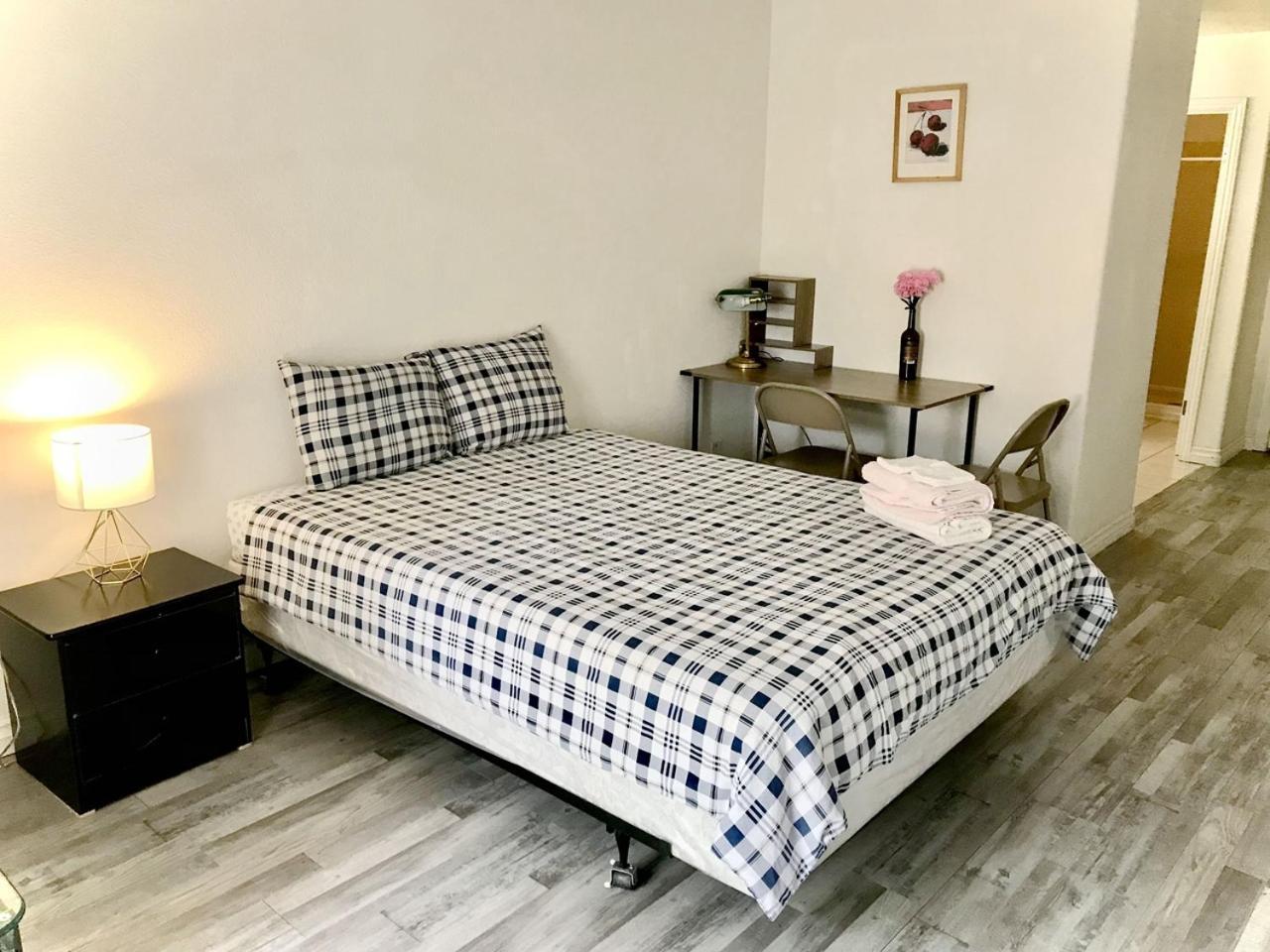 Privatunterkunft Super Bedroom With Private Bathroom 5 *