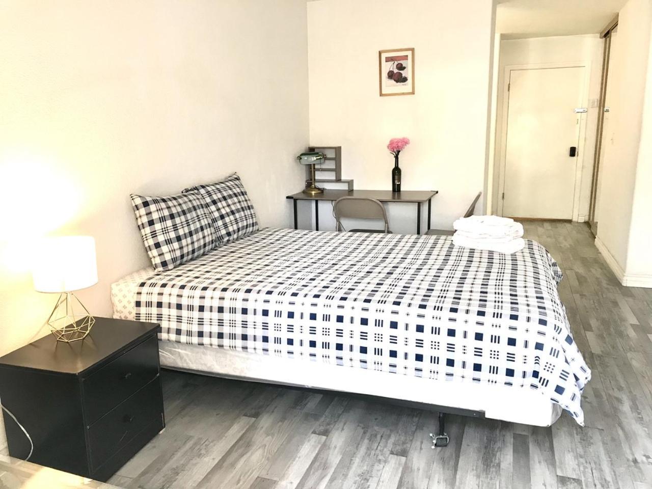 Privatunterkunft Super Bedroom With Private Bathroom 5