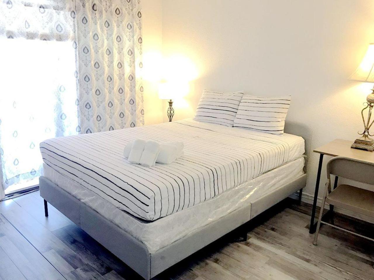 Super Bedroom With Private Bathroom 5 Privatunterkunft Las Vegas