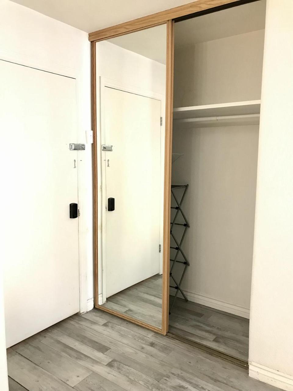 Super Bedroom With Private Bathroom 5 Séjour chez l'habitant *